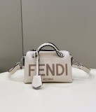 Fendi Women's Bag Shoulder Crossbody Luxury Crossbody Handbag Calfskin w/ naOriginil Box