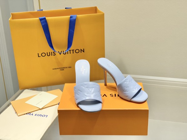 Louis Vuitton 2022 summer new flat sandals with original box