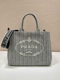 Prada Women's Bag Shoulder Crossbody Luxury Crossbody Handbag Calfskin w/ naOriginil Box