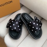 Louis Vuitton 2022 spring and summer new old flower Velcro bread slippers with original box