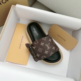 Louis Vuitton 2022 spring and summer new old flower Velcro bread slippers with original box