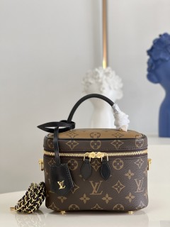 Louis Vuitton Women's Bag Shoulder Crossbody Luxury Crossbody Handbag Calfskin w/ naOriginil Box