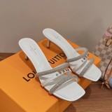 Louis Vuitton 2022 spring and summer new products latest high-end Australian diamond slippers with original box