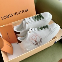 Louis Vuitton 2022 new classic version gradient casual sports small white shoes with original box