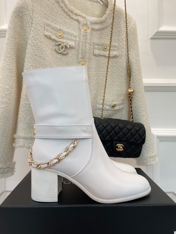 Chanel Ladies Classic Chain Boot Collection With Original Box