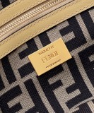 Fendi Women's Bag Shoulder Crossbody Luxury Crossbody Handbag Calfskin w/ naOriginil Box