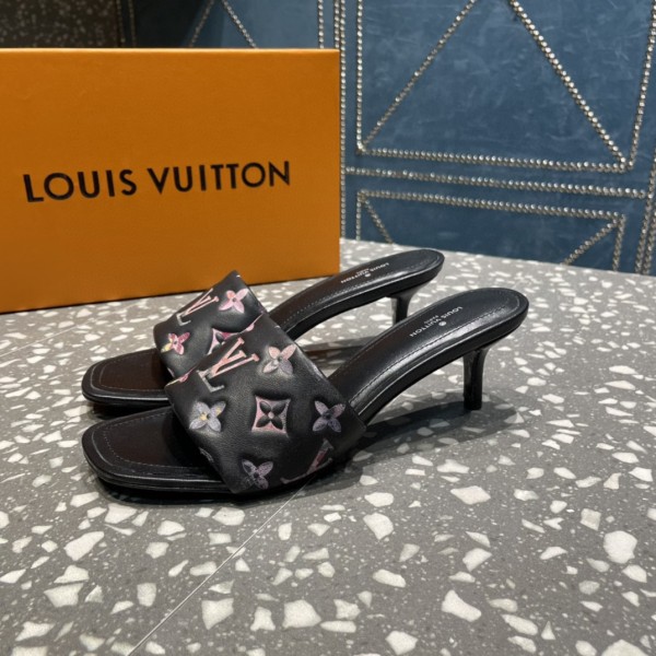 Louis Vuitton Ladies Latest Collection Leather Outsole Slippers With Original Box