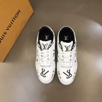 Louis Vuitton Men's New Casual Sneakers with Original Box