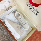 Alexander McQueen men's and women's latest color small white shoes casual sneakers with original box