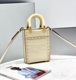 Fendi Women's Bag Shoulder Crossbody Luxury Crossbody Handbag Calfskin w/ naOriginil Box