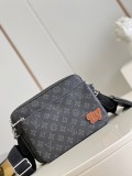 Louis Vuitton Women's Bag Shoulder Crossbody Luxury Crossbody Handbag Calfskin w/ naOriginil Box