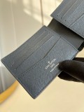 Louis Vuitton men's wallet in luxury calfskin with naOriginil box