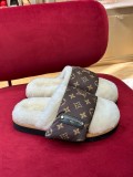 Louis Vuitton 2022 new autumn and winter couple models wool platform slippers with original box