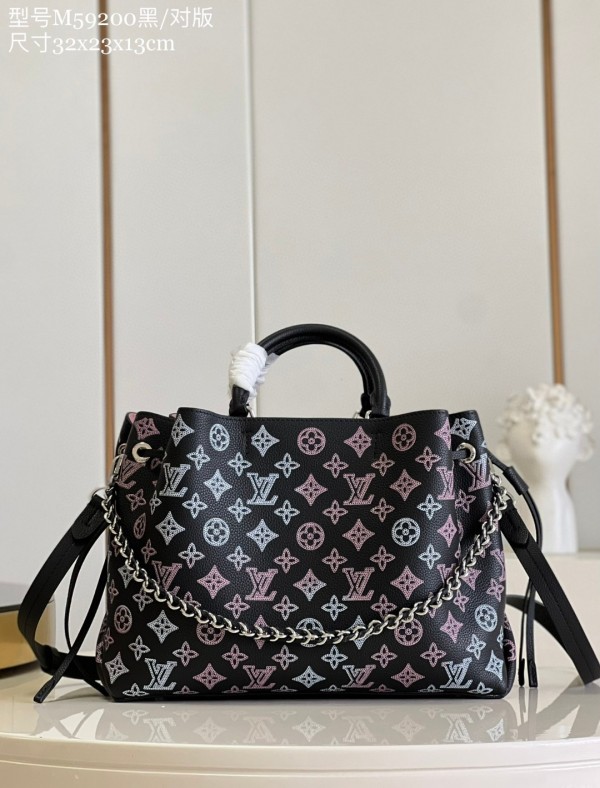 Louis Vuitton Women's Bag Shoulder Crossbody Luxury Crossbody Handbag Calfskin w/ naOriginil Box