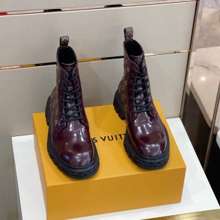 Louis Vuitton 2022 autumn and winter men's thick-soled Guanze leather upper lace up men's boots with original box