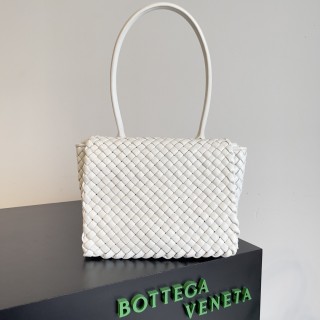 Bottega Veneta Women's Bag Shoulder Crossbody Luxury Crossbody Handbag Calfskin w/ naOriginil Box