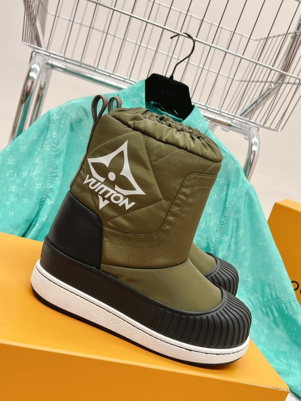 Louis Vuitton 2022 autumn and winter new space cotton large round toe thick bottom down snow boots with original box