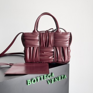 Bottega Veneta Women's Bag Shoulder Crossbody Luxury Crossbody Handbag Calfskin w/ naOriginil Box