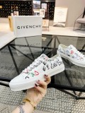 Givenchy luxury brand casual sneakers for men and women with original original box