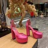 Prada spring and summer new products, the latest Baotou hate sky high waterproof thick bottom hollow sandals with original original box