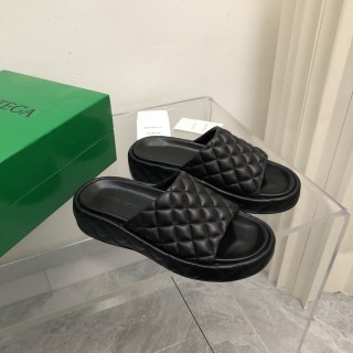 Bottega Veneta 2023 early spring series new all-match classic diamond embossed slippers with original original box