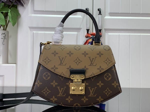 Louis Vuitton Women's Bag Shoulder Crossbody Luxury Crossbody Handbag Calfskin w/ naOriginil Box