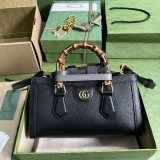 Gucci Women's Bag Shoulder Crossbody Luxury Crossbody Handbag Calfskin w/ naOriginil Box