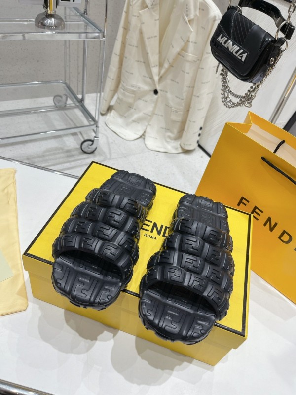 Fendi 2023 men's and women's summer all-match slippers with original original box