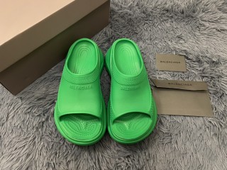 Balenciaga spring and summer men's and women's new luxury brand explosive muffin slippers with original box