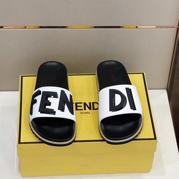 Fendi Men's Luxury Brand Beach Colorblock Rubber Slippers with Original Box