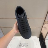 Alexander McQueen Luxury Round Toe Classic Casual Sneakers For Men And Women With Original Box