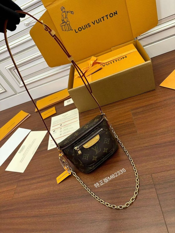 Louis Vuitton  women's Bag Shoulder Crossbody Luxury Crossbody Handbag Calfskin w/ naOrigini Box