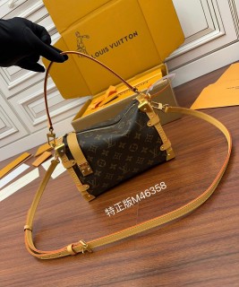 Louis Vuitton  women's Bag Shoulder Crossbody Luxury Crossbody Handbag Calfskin w/ naOrigini Box