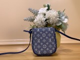 Louis Vuitton women's Bag Shoulder Crossbody Luxury Crossbody Handbag Calfskin w/ naOrigini Box