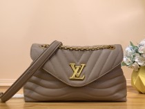 Louis Vuitton women's Bag Shoulder Crossbody Luxury Crossbody Handbag Calfskin w/ naOrigini Box