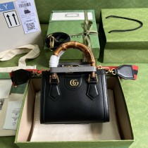 Gucci Women's Bag Shoulder Crossbody Luxury Crossbody Handbag Calfskin w/ naOriginil Box