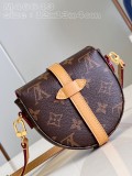 Louis Vuitton Women's Bag Shoulder Crossbody Luxury Crossbody Handbag Calfskin w/ naOriginil Box