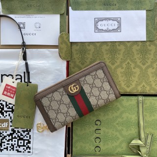 Gucci women's small wallet with original box