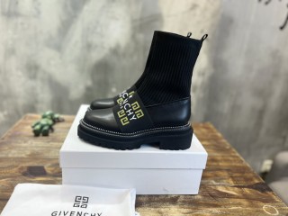 Givenchy women's luxury brand 2023 autumn and winter new round head letter socks and short boots with original box