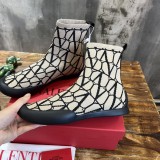 Valentino women's latest autumn fashion round toe short boots with original box