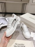 Alexander McQueen men's and women's luxury brand round toe retro thick-soled casual sneakers with original box