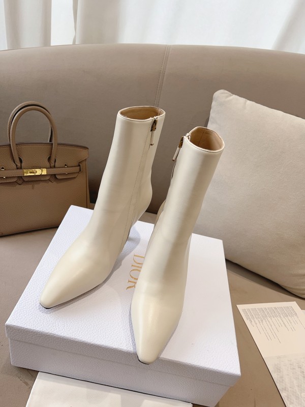 Dior autumn and winter new series sheepskin lined genuine leather large sole pointed toe boots and high heels with original box