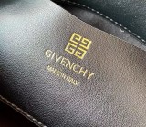 Givenchy women's Bag Shoulder Crossbody Luxury Crossbody Handbag Calfskin w/ naOriginil Box