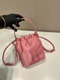 Prada women's Bag Shoulder Crossbody Luxury Crossbody Handbag Calfskin w/ naOriginil