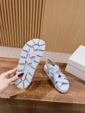 Prada 𝟮𝟬𝟮𝟰/𝐬𝐬 Prada spring and summer new Roman woven rubber retro fashionable sandals with original box