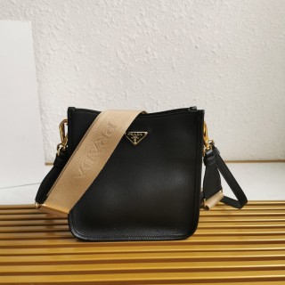 Prada women's Bag Shoulder Crossbody Luxury Crossbody Handbag Calfskin w/ naOriginil