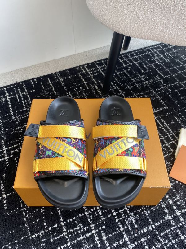 Louis Vuitton men's luxury brand super popular old flower slippers bread beach slippers with original box