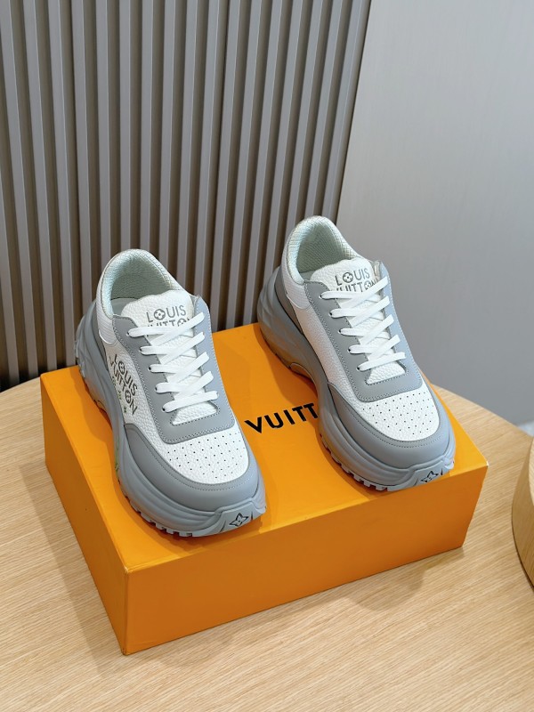 Louis Vuitton men's luxury brand thick sole imported cowhide leather cowhide lining sneakers with original box