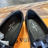 Louis Vuitton men's luxury brand casual comfortable simple classic casual loafers with original box