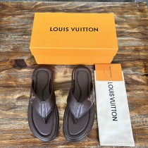 Louis Vuitton men's luxury brand latest beach flip-flops casual sandals with original box